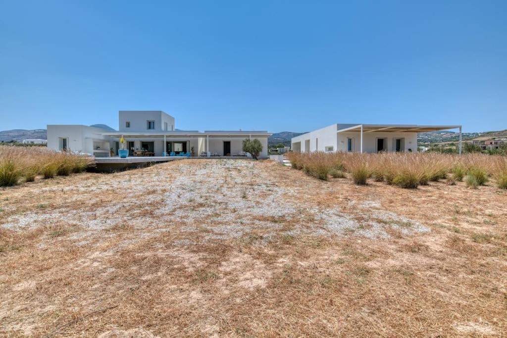 Villa Lampsi - Spacious & Modern Isterni  エクステリア 写真