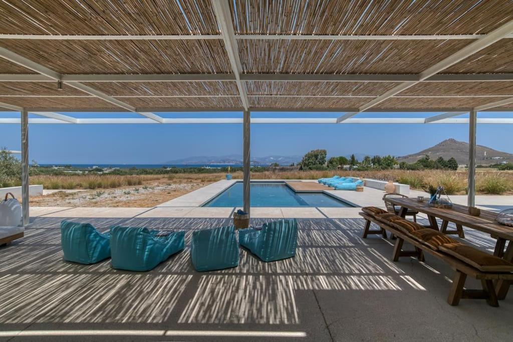Villa Lampsi - Spacious & Modern Isterni  エクステリア 写真