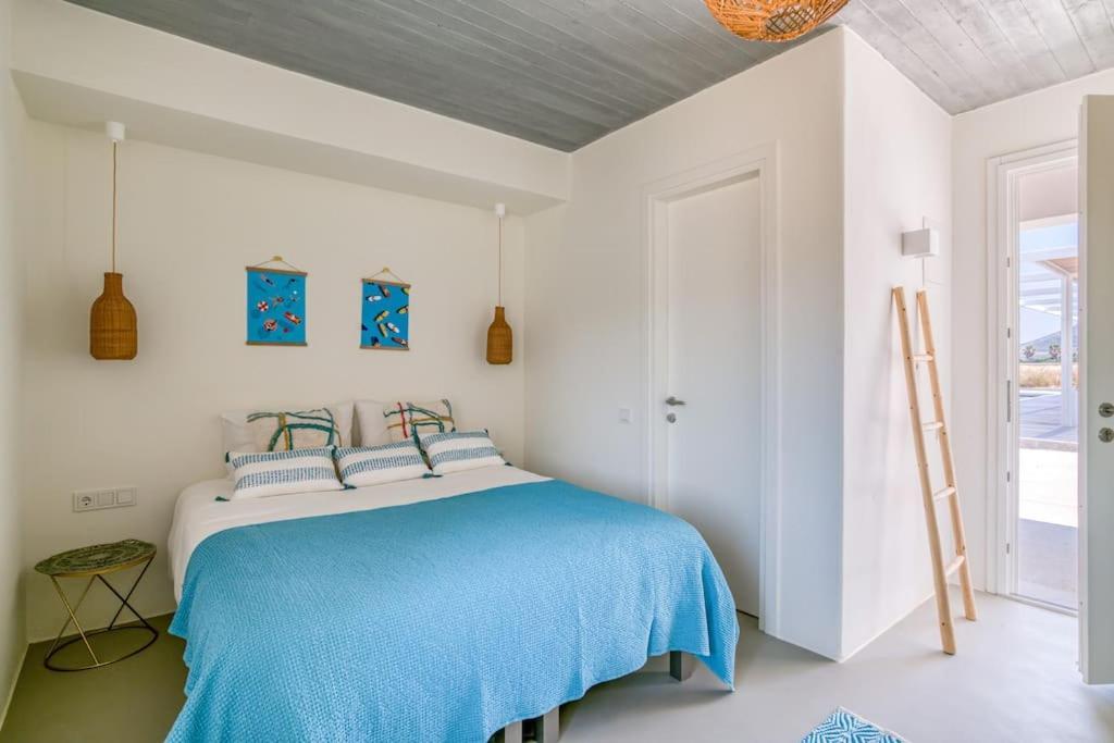 Villa Lampsi - Spacious & Modern Isterni  エクステリア 写真